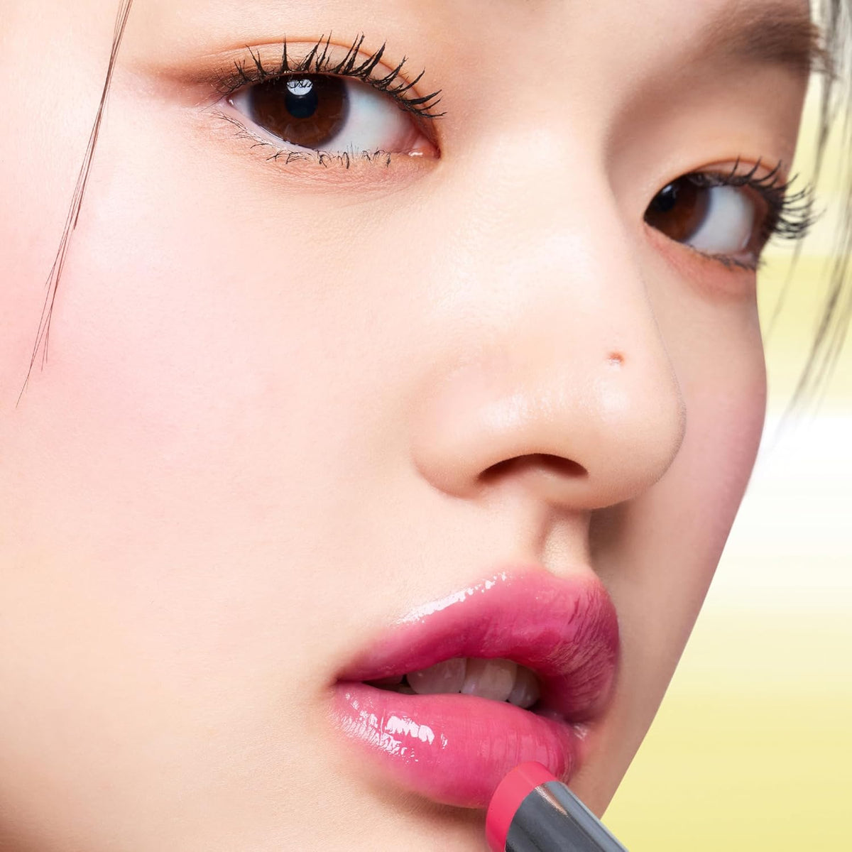 Laka Labial Brillo <<BRAND_0>>